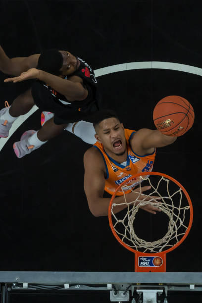 并且贡献了 并且贡献了