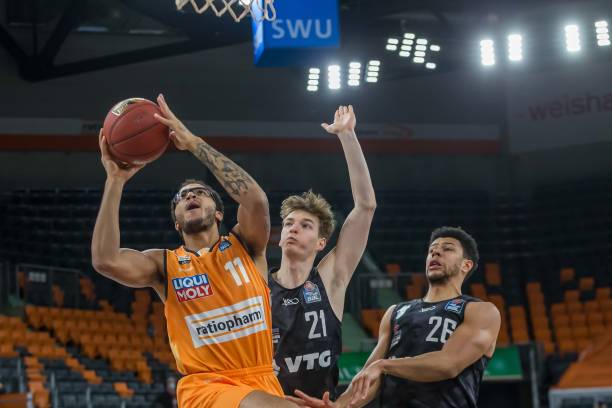 关键时刻 关键时刻