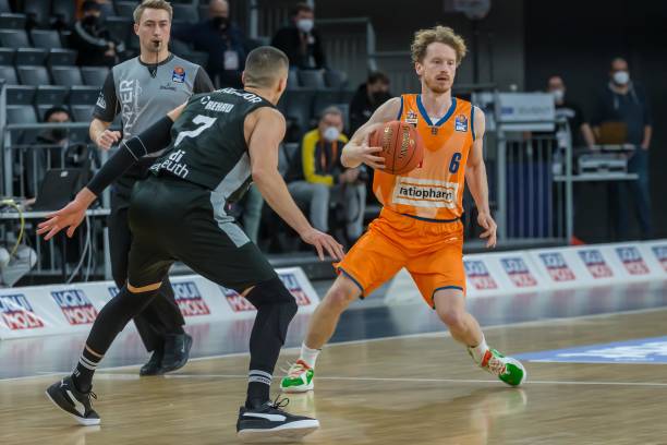 了来自法国 了来自法国