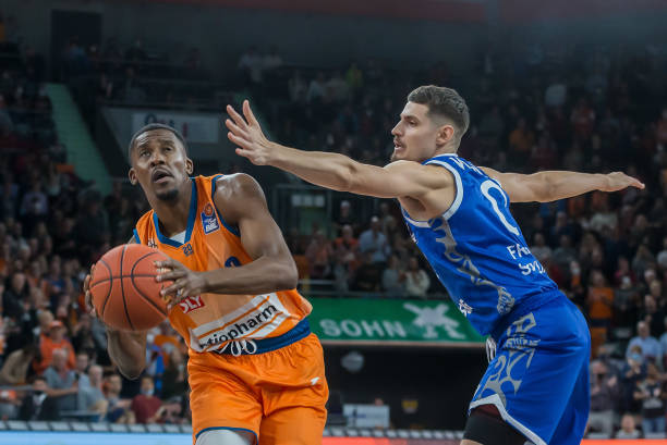 阿丽娜的竞 阿丽娜的竞