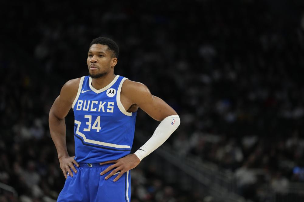 杨晨认为 杨晨认为